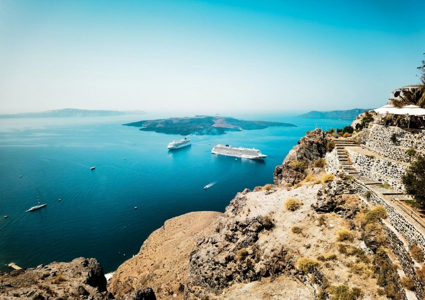 Santorini, Grécia: O Destino dos Sonhos no Coração do Mar Egeu