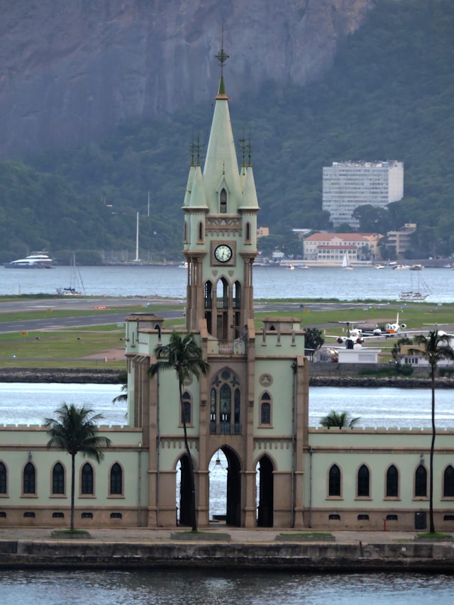 Ilha Fiscal, Castelo Neogótico do Rio de Janeiro