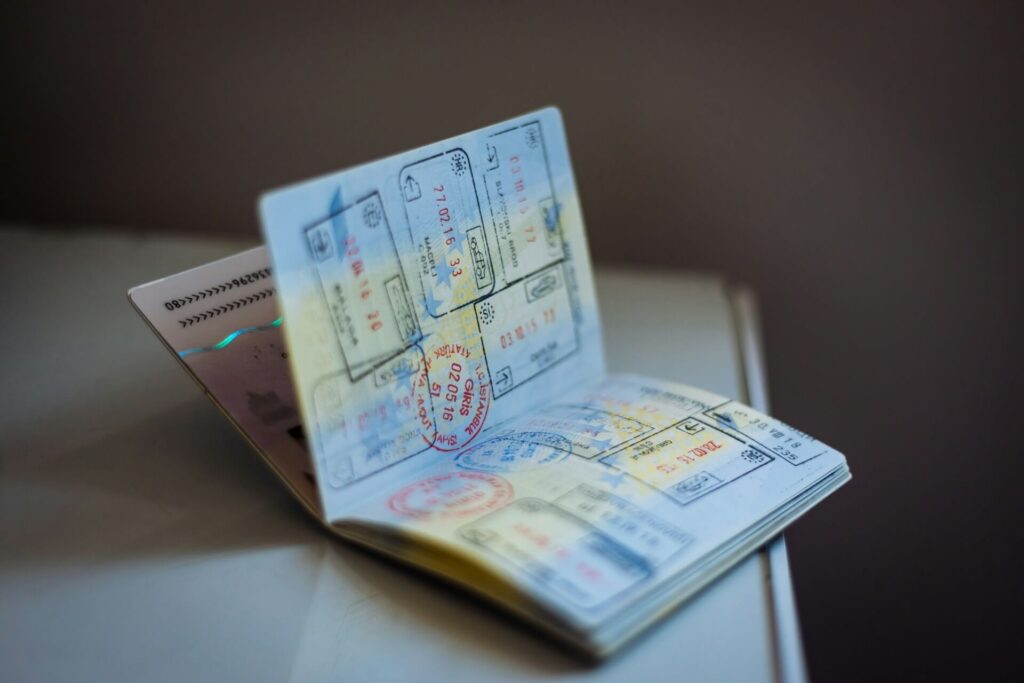 Emissão de passaporte pode ser suspensa por falta de verba