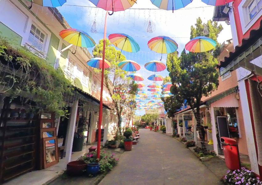 Penedo: O Encanto da Finlândia Brasileira a 3h de São Paulo