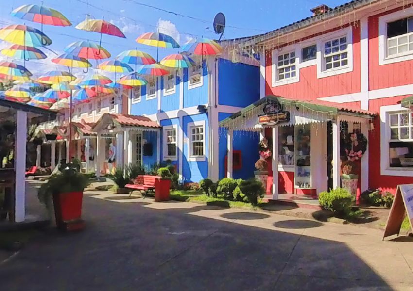 Penedo: O Encanto da Finlândia Brasileira a 3h de São Paulo